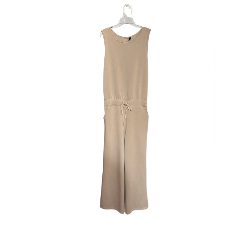 Sleeveless Beige Jumpsuit Small EUC